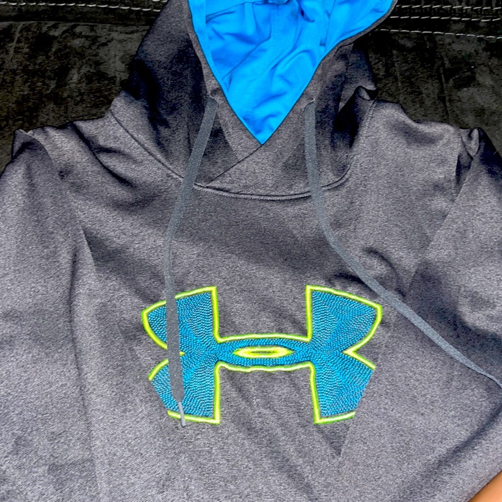 Under armor cool gear hoodie